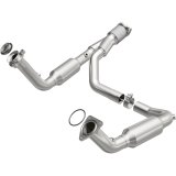MagnaFlow Conv Direct Fit 07-09 Chevy Trailblazer SS 6.0L V8 thumbnail 2