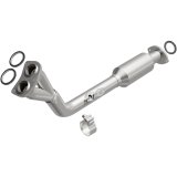 MagnaFlow Direct Fit Catalytic Converter California Grade 96-98 Toyota 4Runner 2.7L thumbnail 2