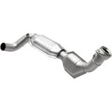 MagnaFlow Direct Fit Catalytic Converter 01-02 Ford F-150 5.4L thumbnail 5