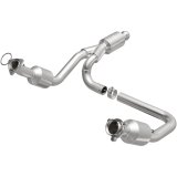 MagnaFlow Conv Direct Fit 14-16 GMC Sierra 1500 V6 4.3L thumbnail 1