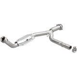 MagnaFlow Direct Fit Catalytic Converter 03-05 Ford Expedition/05-06 Lincoln Navigator 5.4L P/S thumbnail 1