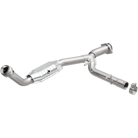 MagnaFlow Direct Fit Catalytic Converter 03-05 Ford Expedition/05-06 Lincoln Navigator 5.4L P/S
