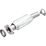 MagnaFlow Direct Fit Catalytic Converter 04-06 Toyota Sienna 3.3L AWD Rear thumbnail 2