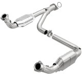 MagnaFlow DF Cat Conv 07-09 Chevrolet/GMC Silverado/Sierra 2500 HD 6.0L Y-Pipe Assy excludes Classic thumbnail 1