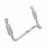 MagnaFlow Direct Fit Catalytic Converter 2006 Dodge RAM 1500 Pickup 5.7L Solid Front Axle thumbnail 7
