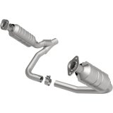 MagnaFlow Direct Fit Catalytic Conv 05-06 Dodge Dakota/2006 Mitsubishi Raider 3.7L Y-Pipe Assembly thumbnail 3