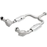 MagnaFlow Direct Fit Catalytic Converter 99/01-03 Ford Mustang 3.8L thumbnail 1