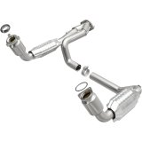 MagnaFlow Direct Fit Catalytic Converter 99-00 Chevy Pickups 4.3L thumbnail 3