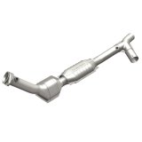 MagnaFlow Direct Fit Catalytic Converter 98 Ford Expedition 5.4L thumbnail 6