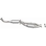 MagnaFlow Direct Fit Catalytic Converter 99-02 Windstar 3.8L thumbnail 3