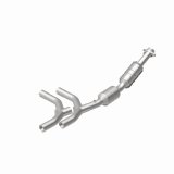 MagnaFlow Direct Fit Catalytic Converter 05-07 Ford E150 4.6L Passenger Side thumbnail 3