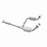 MagnaFlow Direct Fit Catalytic Converter 05-06 GMC Envoy XL Denali thumbnail 5