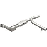 MagnaFlow Conv DF 01 Ford Trucks 4.6L thumbnail 1
