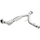 MagnaFlow Direct Fit Catalytic Converter 03-04 Ford Expedition 5.4L V8 Passenger Side thumbnail 3