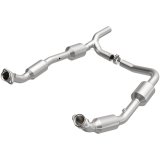 MagnaFlow Direct Fit Catalytic Converter OEM 07-08 Ford E-150 thumbnail 5