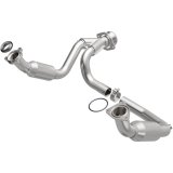 MagnaFlow Direct Fit Catalytic Converter 2007-2008 Cadillac Escalade 6.2L thumbnail 1