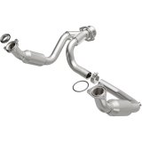 MagnaFlow Direct Fit Catalytic Converter 2007-2008 Cadillac Escalade 6.2L thumbnail 2