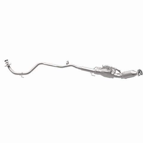 MagnaFlow Direct Fit Catalytic Converter 12-13 Toyota Prius C Base Underbody 1.5L thumbnail 6