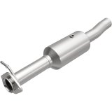 MagnaFlow 09-10 Ford F-550 Super Duty V10 6.8L Rear Underbody Direct Fit Catalytic Converter thumbnail 3