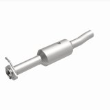 MagnaFlow 09-10 Ford F-550 Super Duty V10 6.8L Rear Underbody Direct Fit Catalytic Converter thumbnail 8