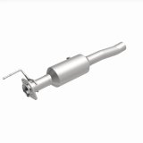 MagnaFlow 18-19 Ford F-450 Super Duty V10 6.8L Underbody Direct Fit Catalytic Converter thumbnail 4