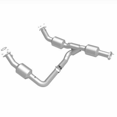 MagnaFlow 18-20 Chevrolet Express 2500 Single Underbody 4.3L Direct Fit Catalytic Converter thumbnail 4