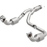 MagnaFlow 12-20 Chevrolet Express 4500 Underbody 6.0L Direct Fit Catalytic Converter thumbnail 2