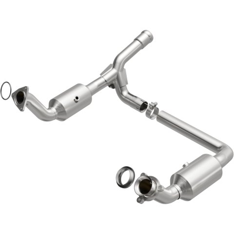 MagnaFlow 19-20 GMC Sierra 1500 Single Underbody 4.3L/5.3L Direct Fit Catalytic Converter thumbnail 1
