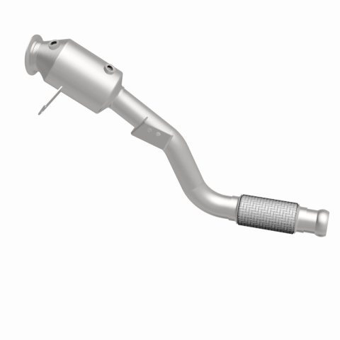 MagnaFlow 16-17 Metris L4 2 OEM Underbody Direct Fit Converter thumbnail 3
