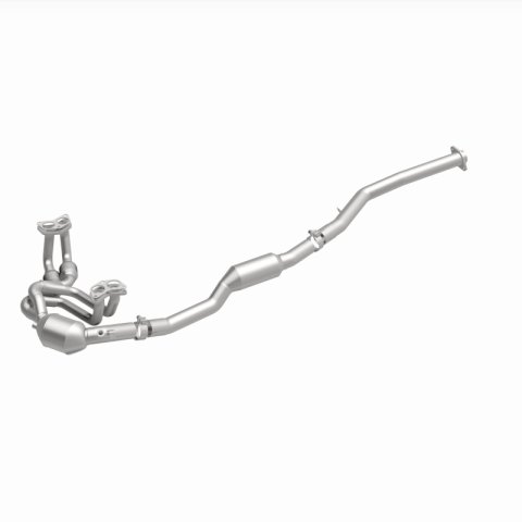 MagnaFlow 14-17 Subaru Crosstrek 2.0L Direct Fit Converter thumbnail 1
