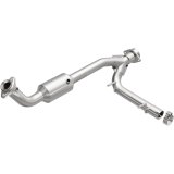 MagnaFlow 2005 Lincoln Navigator 5.4L Direct Fit Converter thumbnail 3