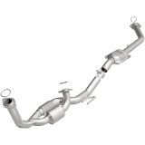 MagnaFlow 98-00 Toyota Sienna 3.0L Direct Fit Converter thumbnail 1