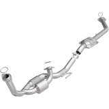 MagnaFlow 98-00 Toyota Sienna 3.0L Direct Fit Converter thumbnail 3