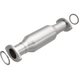 MagnaFlow 96-99 Toyota Tacoma 2.7L Direct Fit Converter thumbnail 1