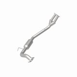 MagnaFlow 98-99 Isuzu Amigo 2.2L Direct Fit Converter thumbnail 5