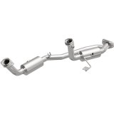 MagnaFlow 04-05 Ford Freestar 3.9L Direct Fit Converter thumbnail 3