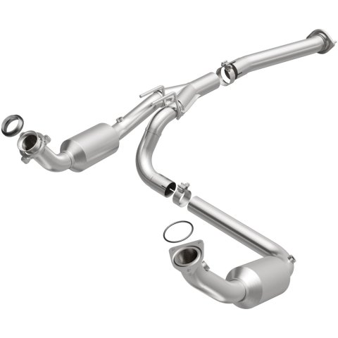 MagnaFlow 04-05 Chevrolet Express 1500 5.3L Direct Fit Converter
