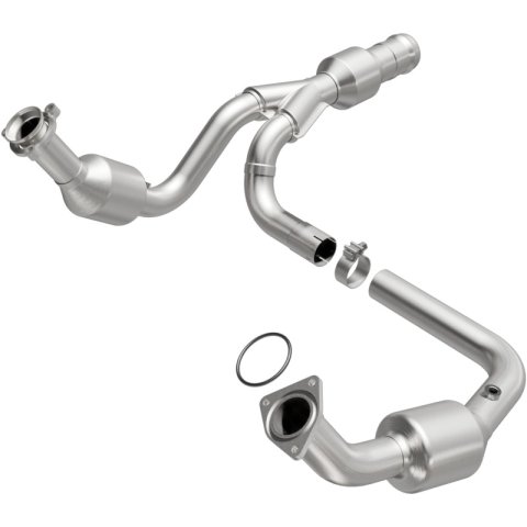 MagnaFlow 11-14 Escalade 6.2 Underbody Direct Fit Converter thumbnail 2