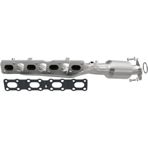 MagnaFlow 05-06 Nissan Titan 5.6L Direct Fit Converter thumbnail 1