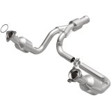 MagnaFlow 15-16 Cadillac Escalade 6.2L Direct Fit Converter thumbnail 1