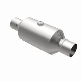 MagnaFlow 2.00 w/dual O2 5in. Spun Universal Converter thumbnail 4