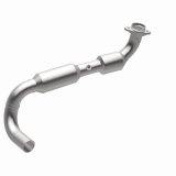 MagnaFlow 03-04 Ford Expedition 5.4L Direct Fit Converter thumbnail 3