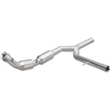 MagnaFlow 2004 Ford F-150 5.4L Direct Fit Converter thumbnail 1