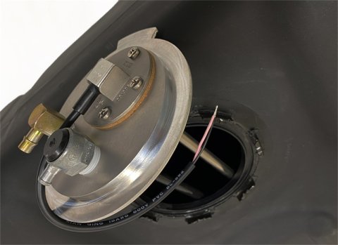 Titan Fuel Tanks 17-22 Ford F-350/F-450/F-550 40 Gallon After-Axle Auxiliary Fuel Tank System thumbnail 8