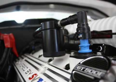 J&L 07-14 Ford Mustang GT500 Passenger Side Oil Separator 3.0 - Black Anodized thumbnail 3