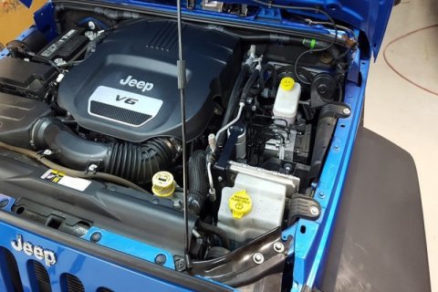 J&L 12-17 Jeep Wrangler JK 3.6L Passenger Side Oil Separator 3.0 - Clear Anodized thumbnail 3