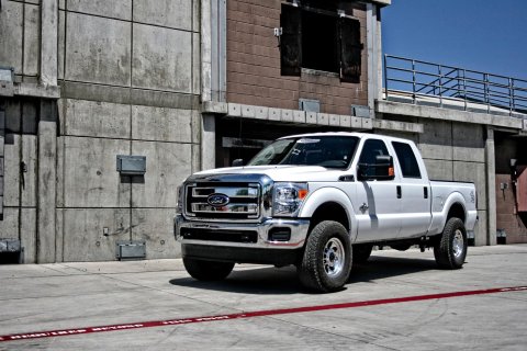 Daystar 1999-2007 Ford F-250 4WD/2WD (All cabs) - Polyurethane Body Mounts (Incl hardware & sleeves) thumbnail 2