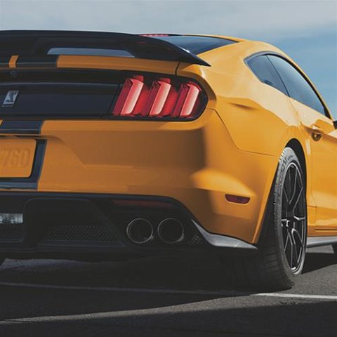 Ford Racing 15-23 Mustang Coupe Gloss Black Rear Spoiler w/Gurney Flap thumbnail 3