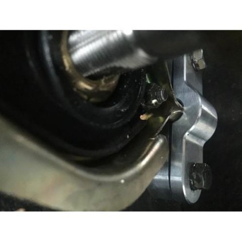 BLOX 2-Piece Billet Aluminum Solid Shifter Bushing 88-00 Civic/CRX 90-01 Integra thumbnail 1