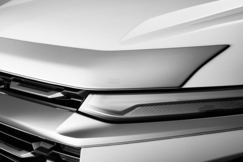 Husky Liners 2025 Chevrolet Equinox Aeroskin - Chrome thumbnail 2